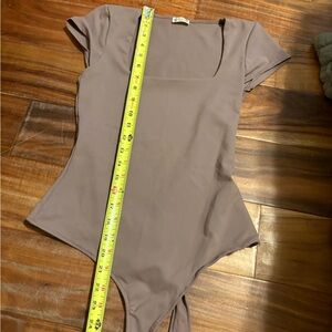 Free People Short Sleeve Bodysuit Taupe Mocha Neutral Stretchy (0974)